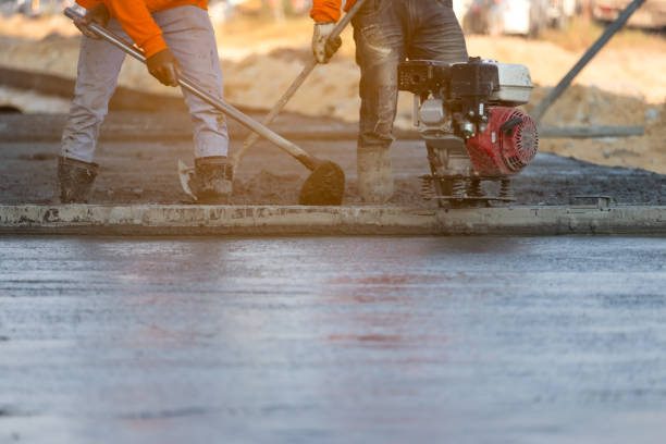 Best Concrete Flooring Contractor  in De Leon Springs, FL